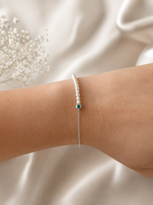 Pulsera De Perlas y Cadena Con Esmeralda