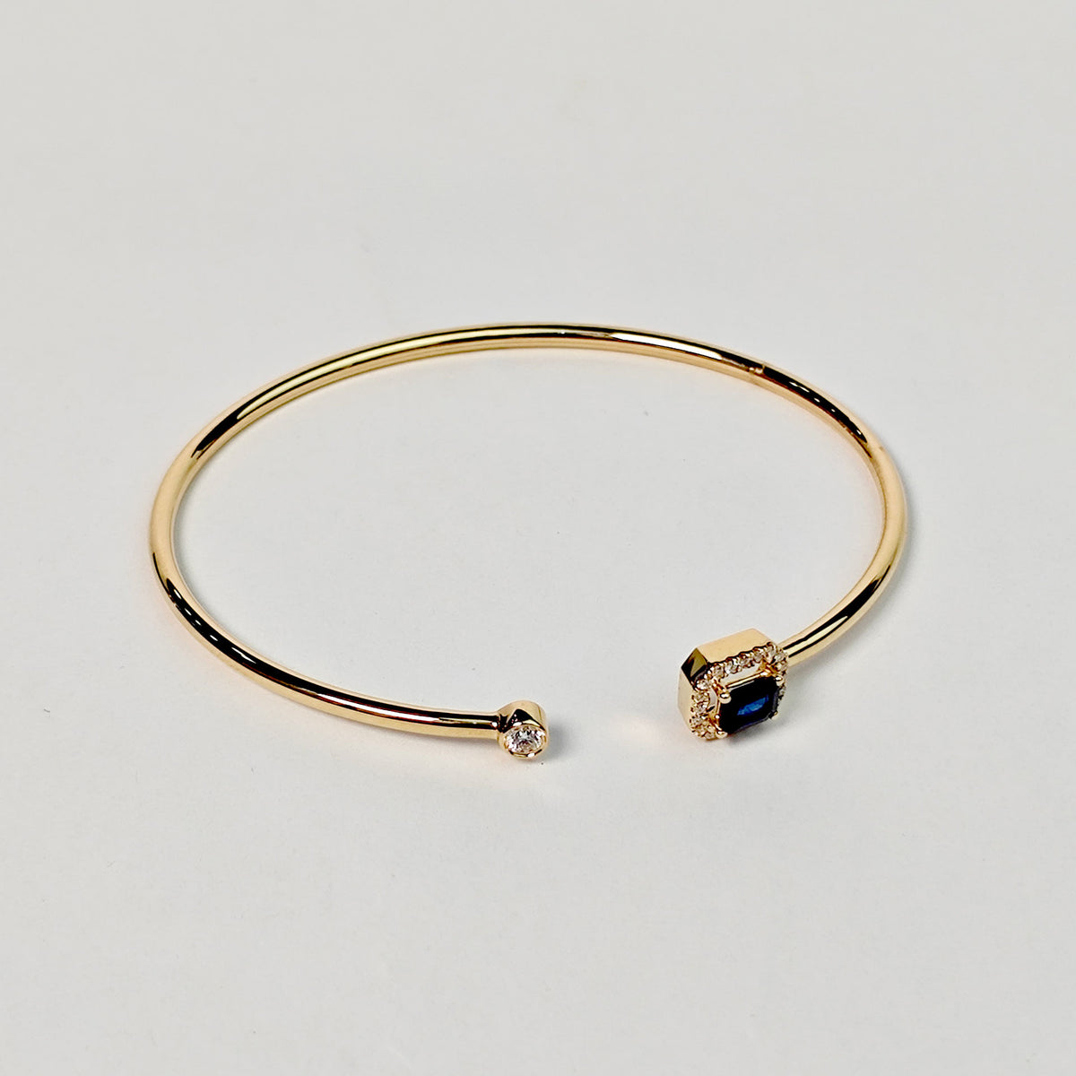 Brazalete Cuadro Zafiro Con Diamantes