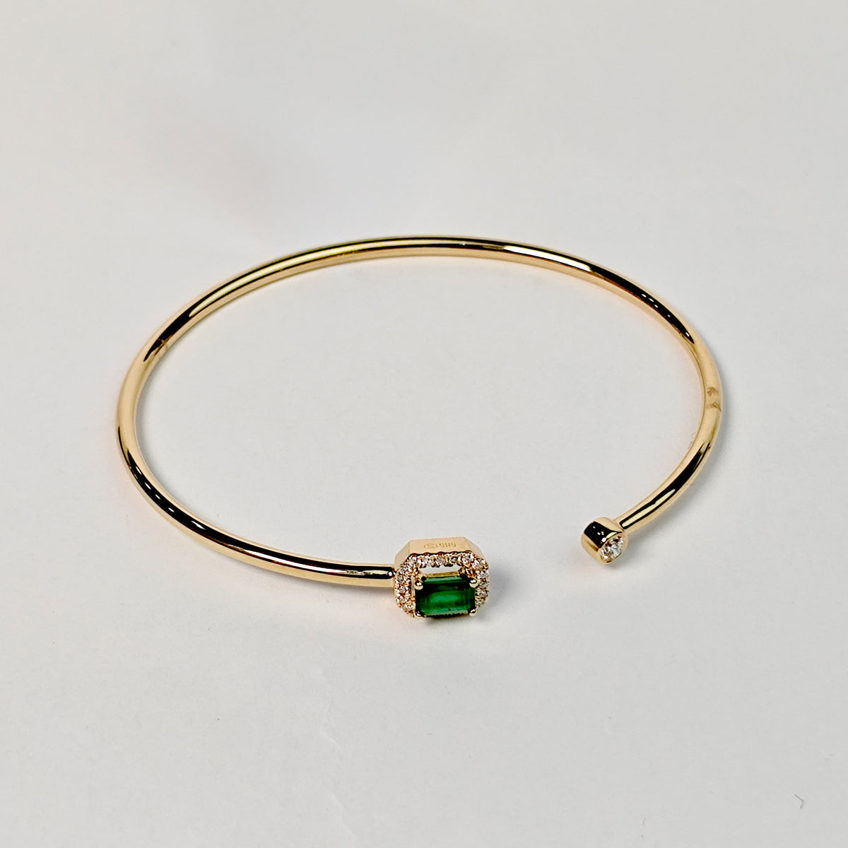 Brazalete Cuadro Esmeralda Con Diamantes