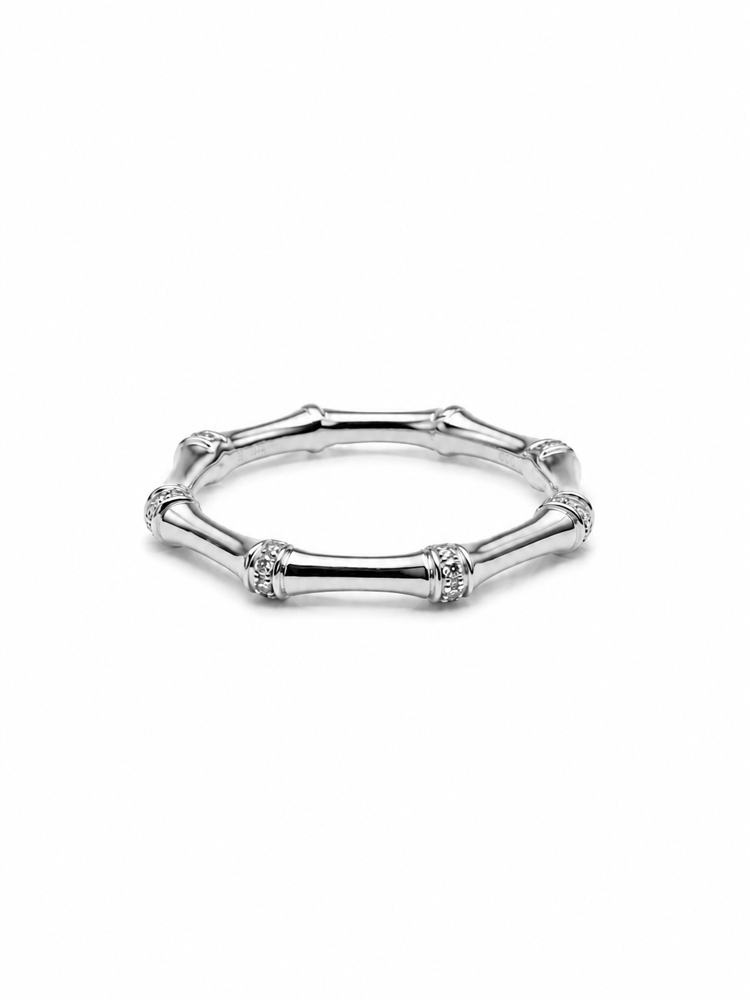 Anillo de diamantes bambú