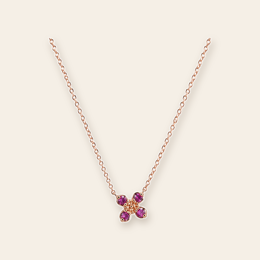 collar flor rubies fondo crema